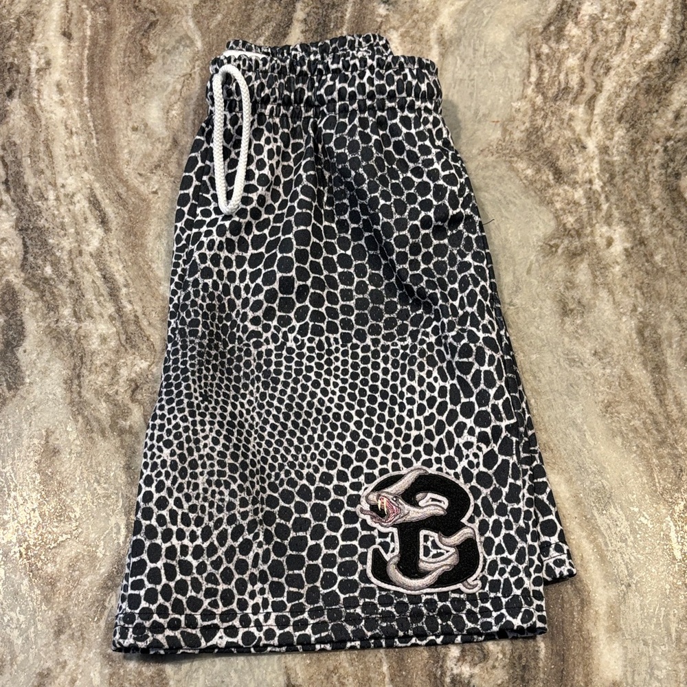 Bucketsquad venom youth shorts